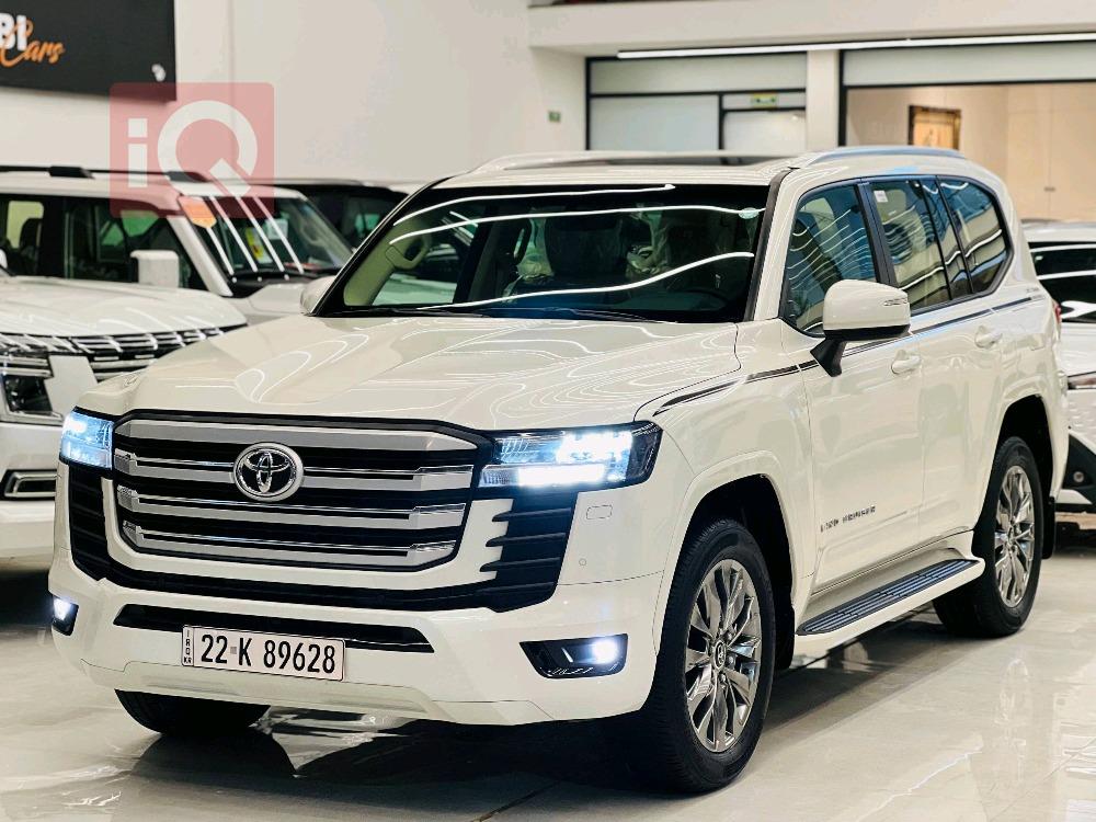 تويوتا لاندكروزر